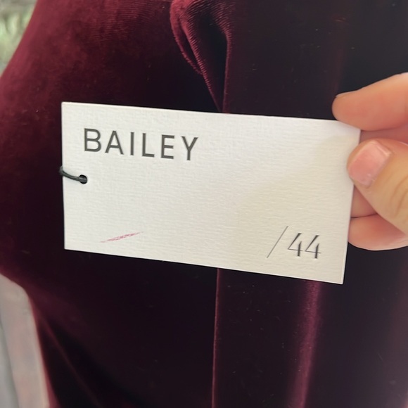Bailey | 44 Velvet Boat Neck long sleeve - Picture 6 of 8